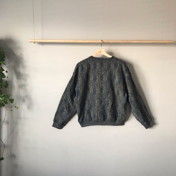 VTG Wool Cropped Sweater - Picture 11 of 11